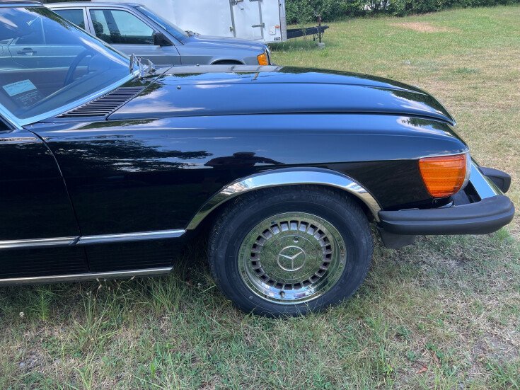 Thumbnail Photo undefined for 1982 Mercedes-Benz 380SL